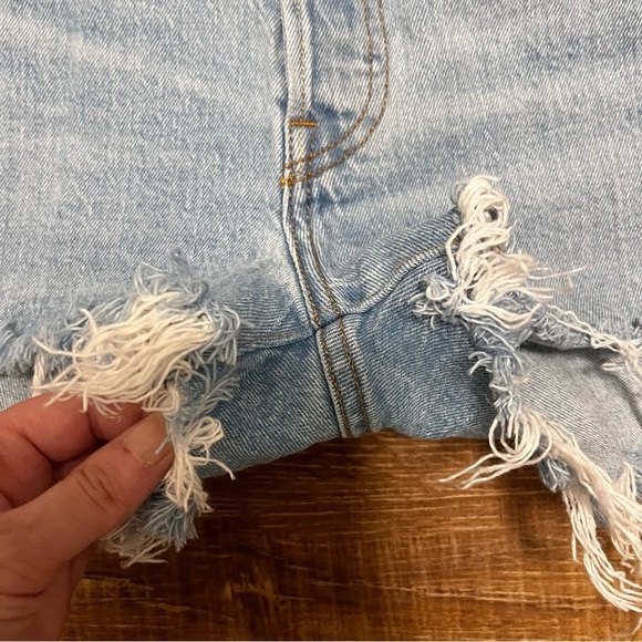 LEVIS 501 Original Logo Stripe Button Fly Denim Blue Jean Cut Off Shorts Size 26 - Picture 7 of 13